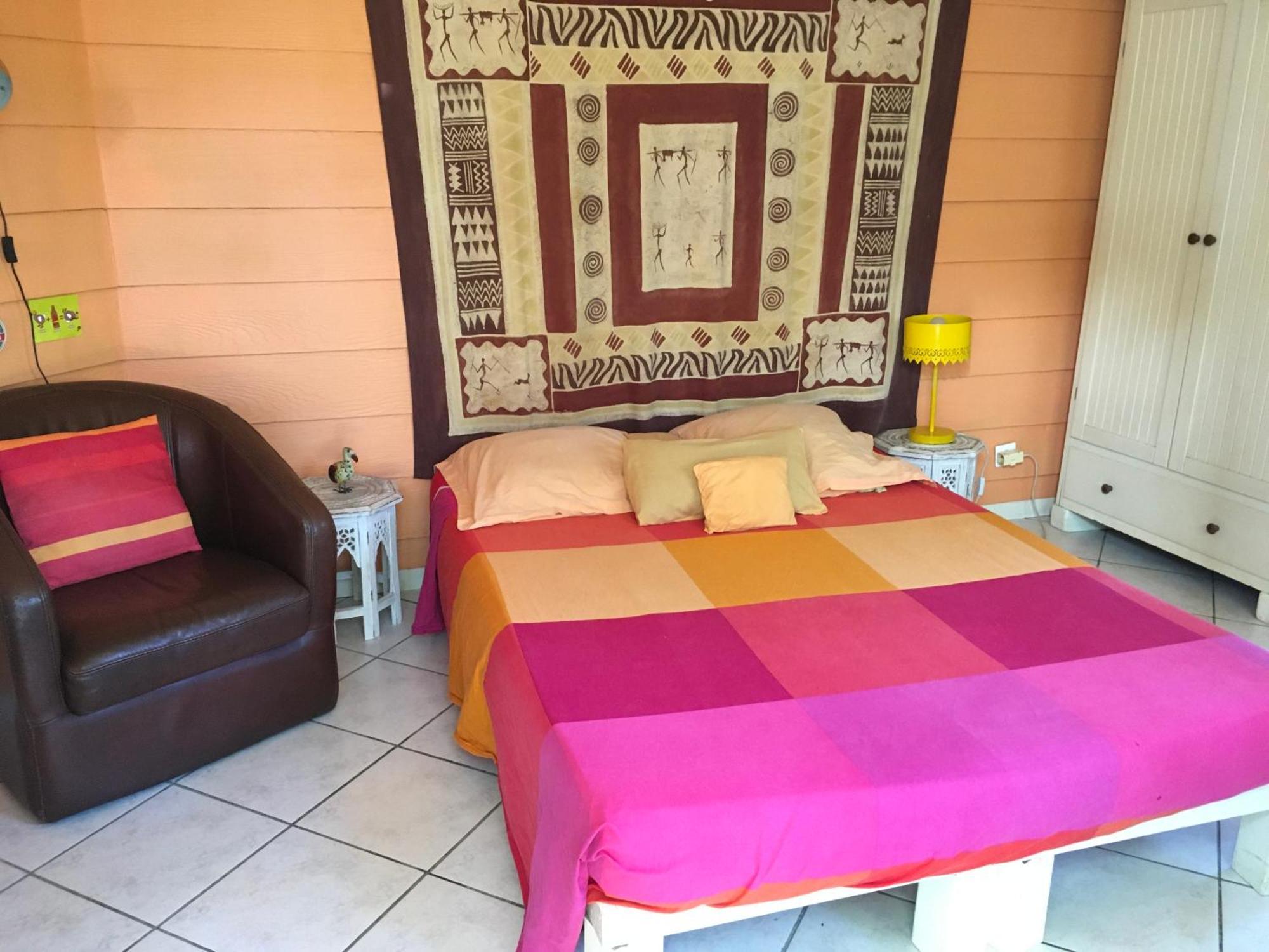 Maison Joss Studio Proche Aeroport Sainte-Clotilde Dış mekan fotoğraf